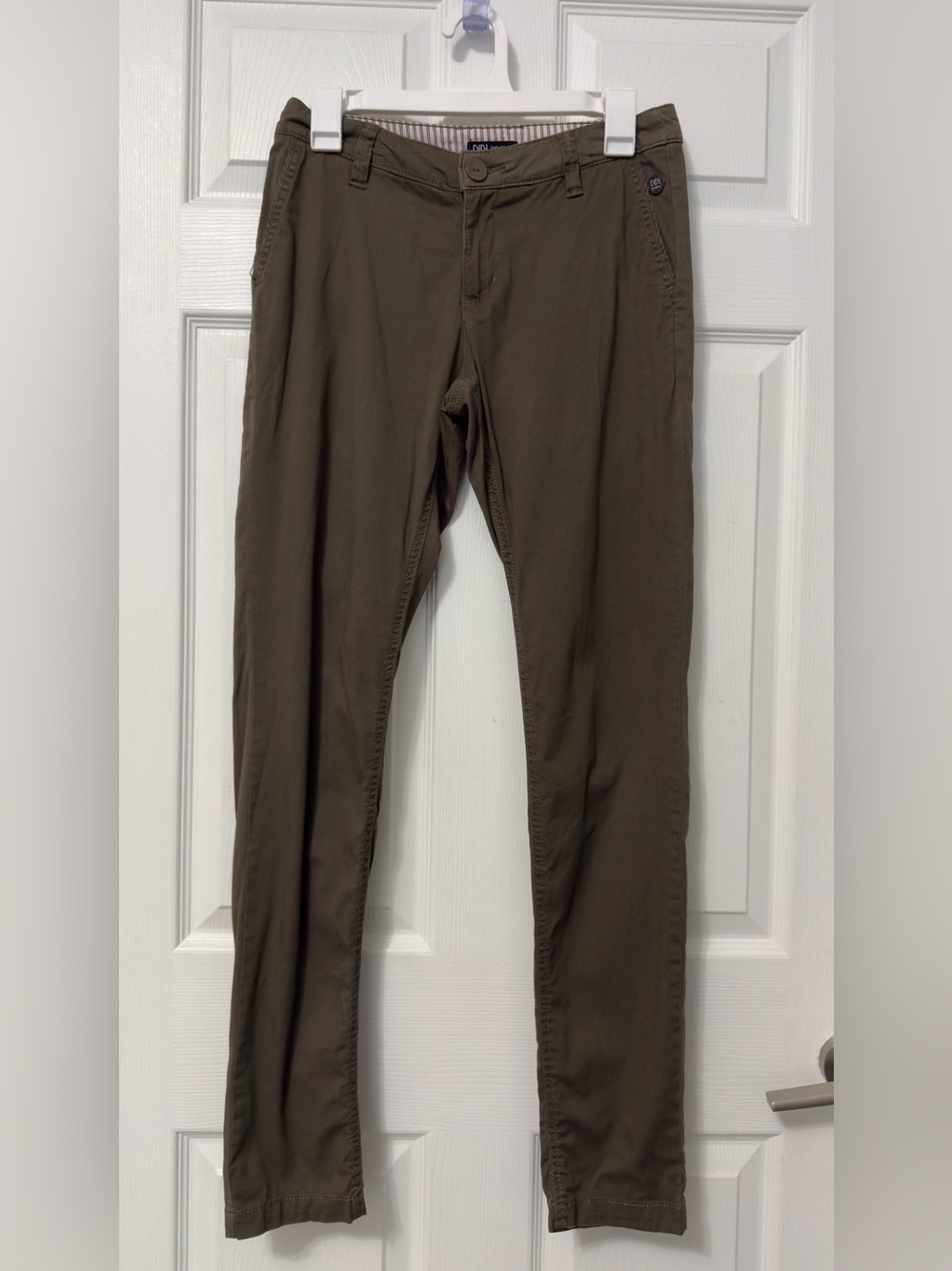 Women's Straight Leg Pants in Olive Green - Classic Everyday Style